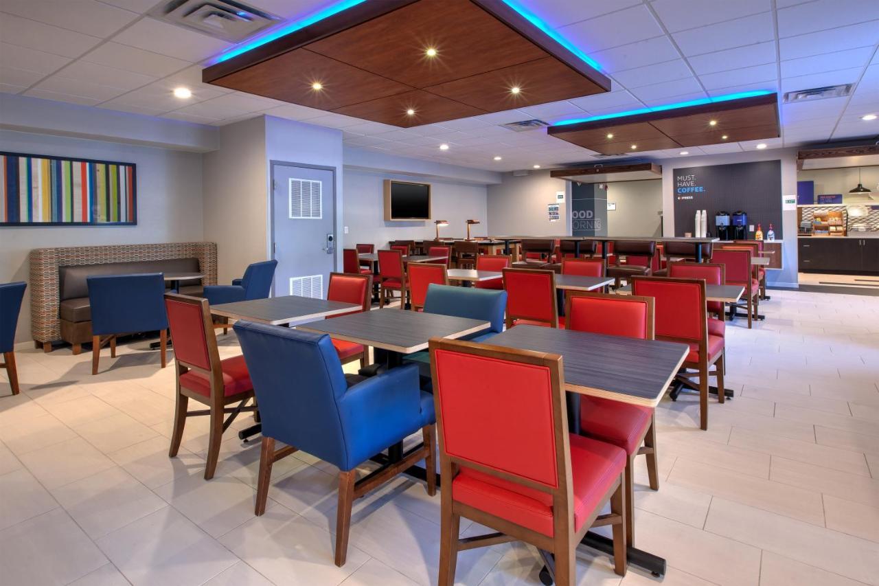 Holiday Inn Express Absecon-Atlantic City Area By Ihg Esterno foto